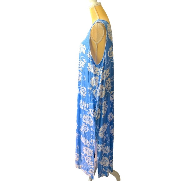 Joyspun Blue & White Floral Sleeveless Maxi Dress with Calf Side Splits - Picture 3 of 10